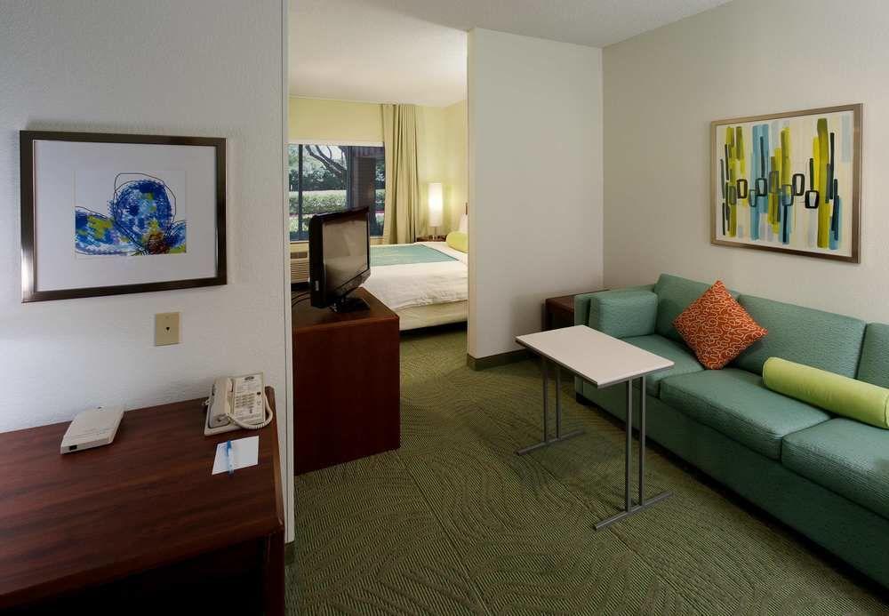 Springhill Suites Dallas Arlington North Экстерьер фото